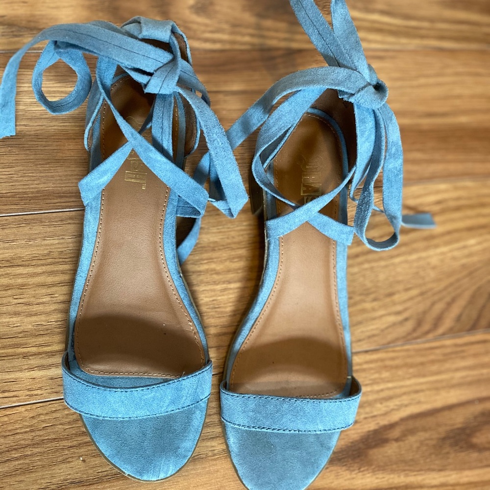 Ankle wrap-around heels